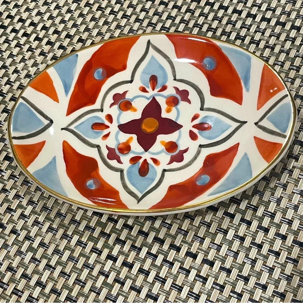 WORLD MARKET Small Oval  Dish Plate 6”